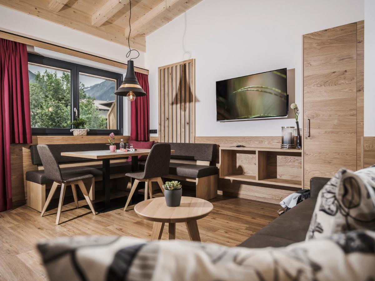 Mo'S Apartments Mayrhofen Bagian luar foto